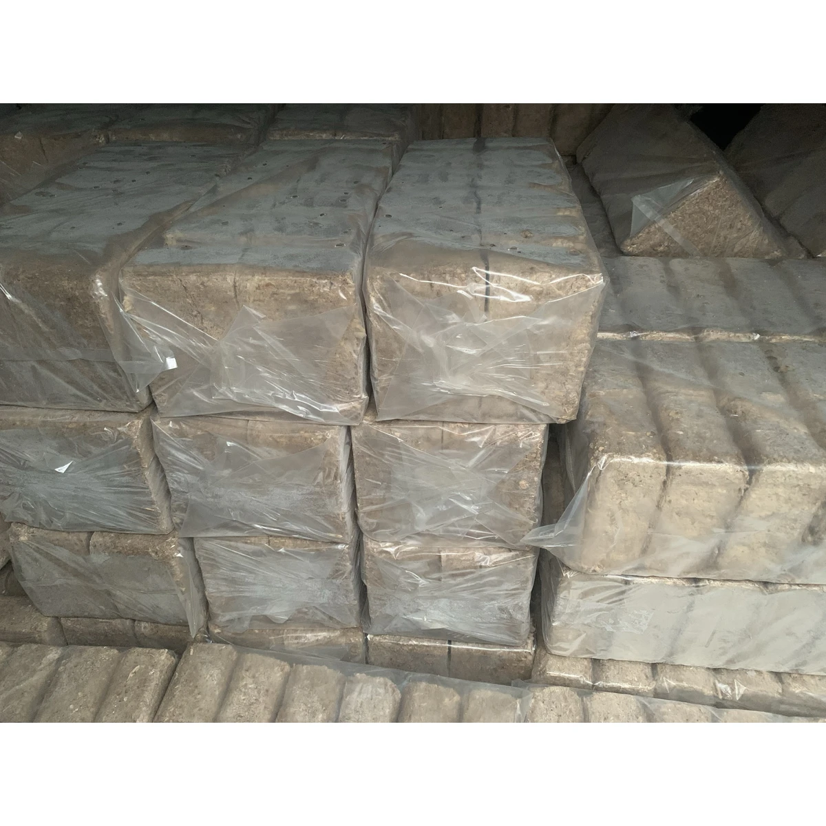 Брикети руф