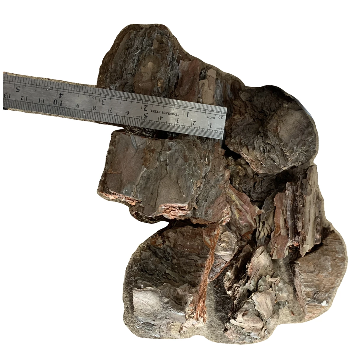 Соснова кора фракції 3–5 см для мульчування саду та клумб